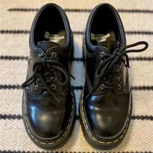 8053 Dr Martens leather platform shoes